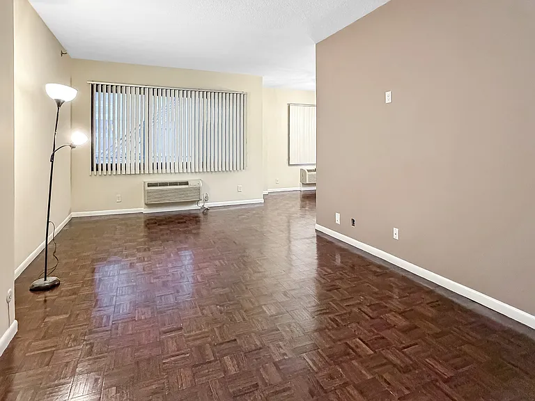 326 Prospect Ave #2G — Photo 10
