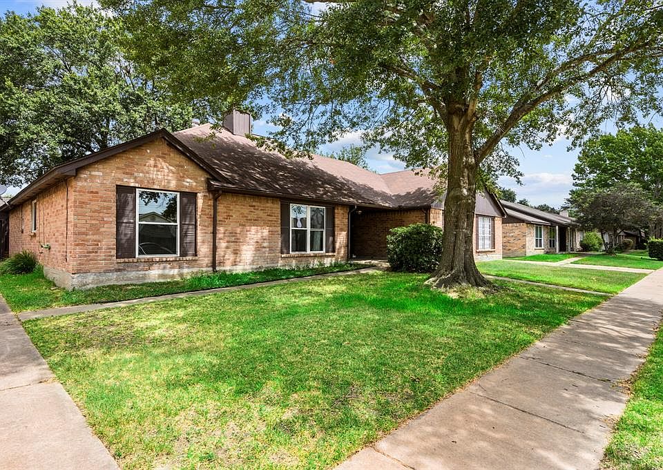 1st image of 19514 Lazy Valley Dr