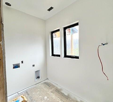 5th image of 646 Fontana Ridge Rd