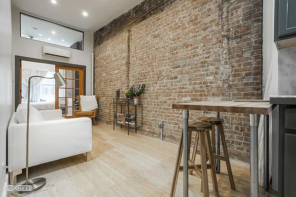 Rented by Corcoran | media 18