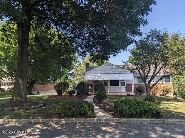 410 May Dr, Schuylkill Haven, PA 17972