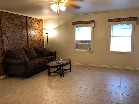 5th image of 428 Wagner St