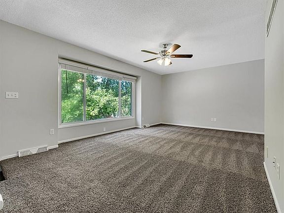3rd image of 6261 NW 48th St