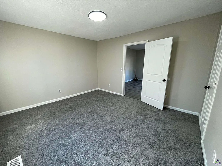 1235 Boone St — Photo 26