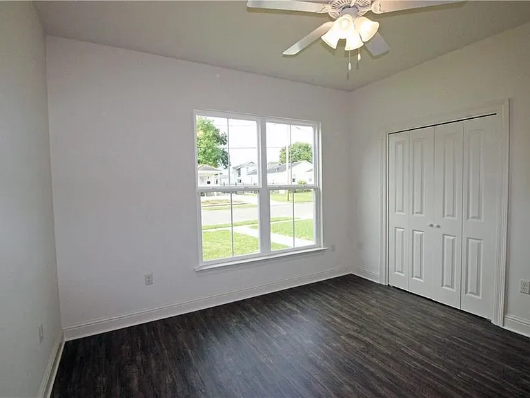 4517 Chalfant Dr — Photo 17