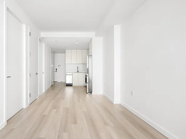 150 Lawrence Street image 10 of 36