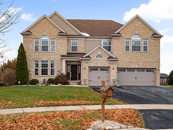 2nd image of 1025 S Bennett Ct