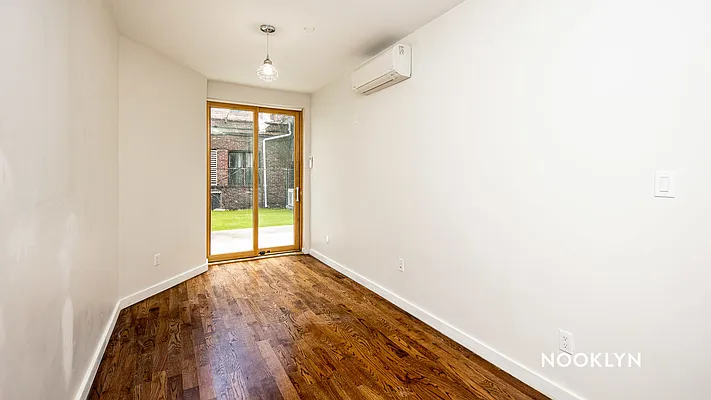 Rented by Nooklyn NYC LLC | media 5