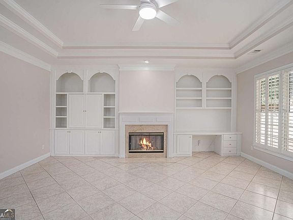 2nd image of 5003 Village Terrace Dr