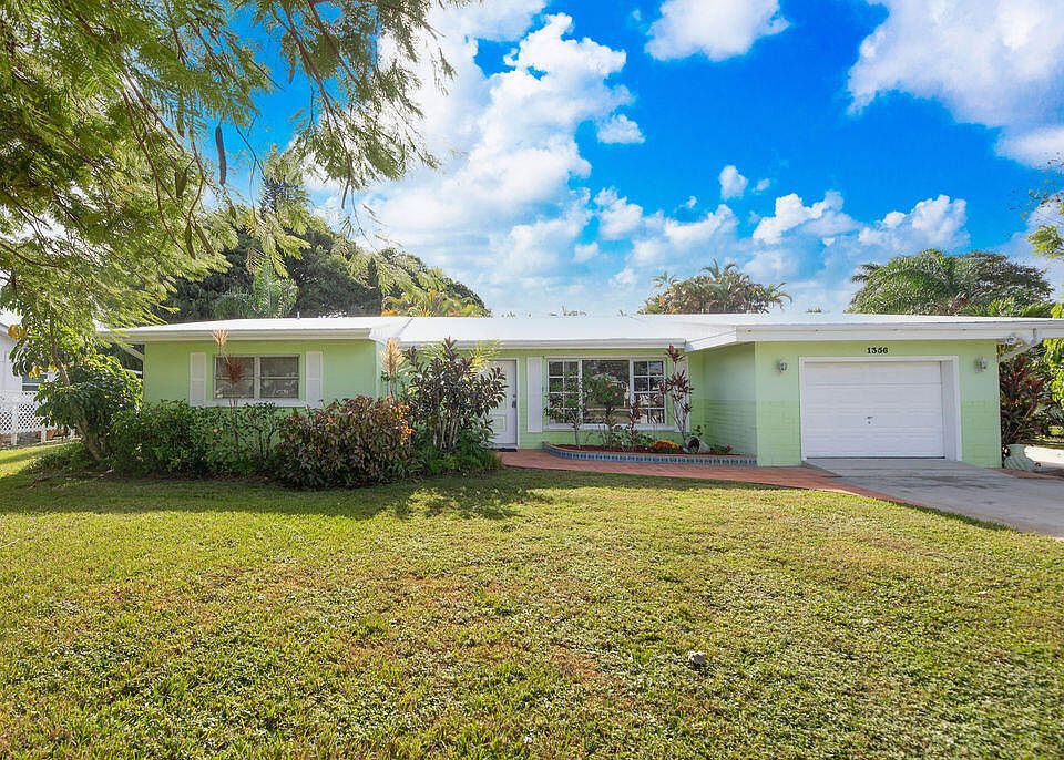 1st image of 1356 NW Pine Lake Drive
