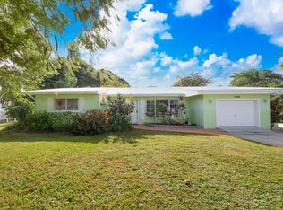 1356 NW Pine Lake Dr, Stuart, FL 34994