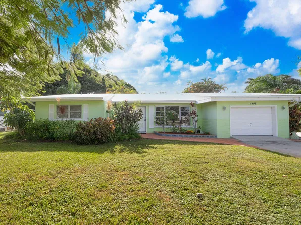 1356 NW Pine Lake Drive, Stuart, FL 34994