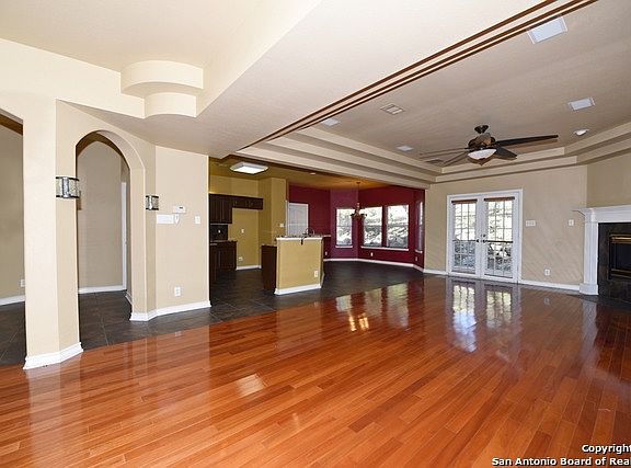 5th image of 7447 Moss Brook Dr