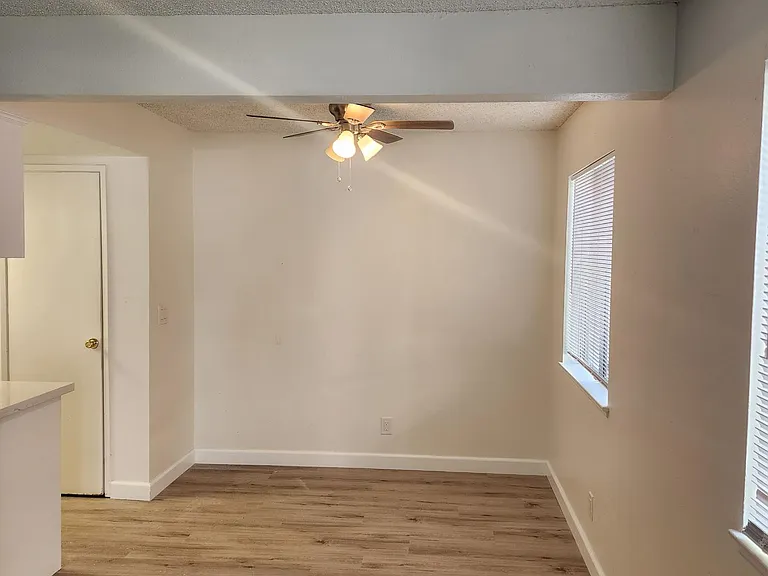 2635 N Yardarm Ave — Photo 2