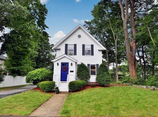 523 Lowell St, Wakefield, MA 01880