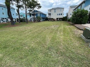 409 30th St, Sunset Beach, NC 28468