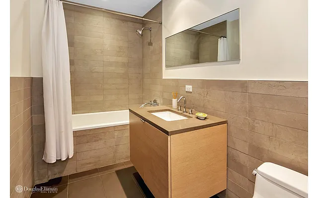 Sold by Douglas Elliman | media 15