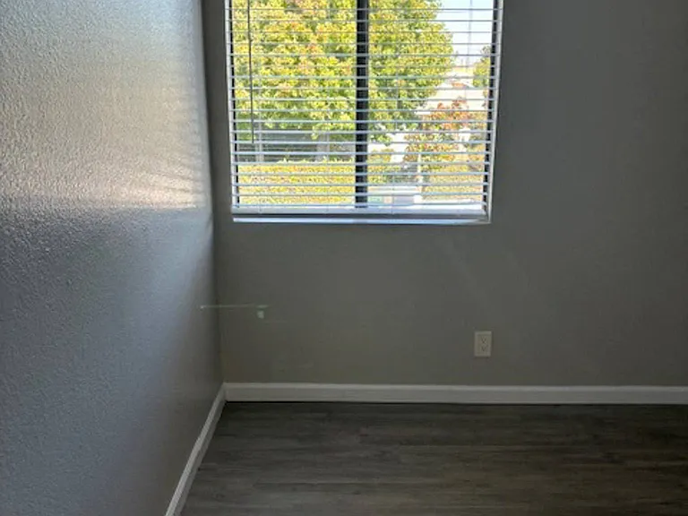 14622 Adams St — Photo 11