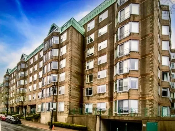 1326 Lower Water St #208, Halifax, NS B3J 3R3