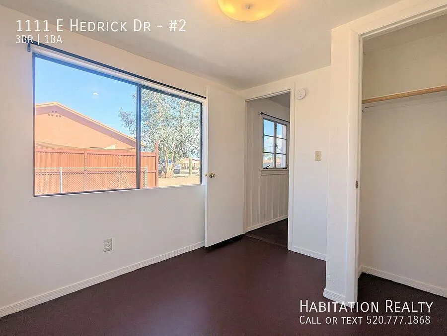 Spacious 3Bed/1Bath near Hedrick Acres, west of Mtn Ave Bike Path! — Photo 4