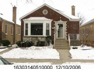 2940 Maple Ave, Berwyn, IL 60402