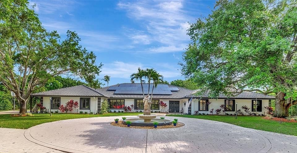 1st image of 10300 Prestwick Road