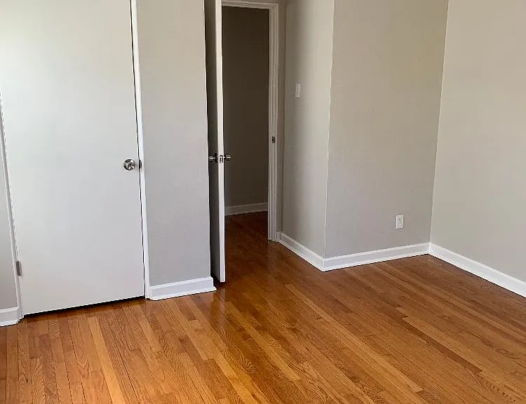 6219 Nagel Ave #2N — Photo 13