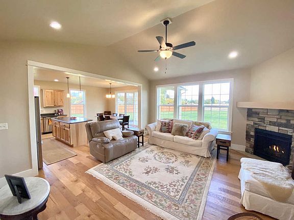 4th image of 292 Grundy Ln