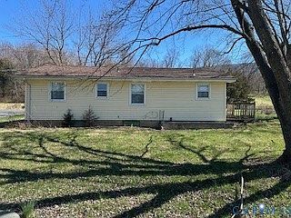 2nd image of 3405 Smith Creek Rd