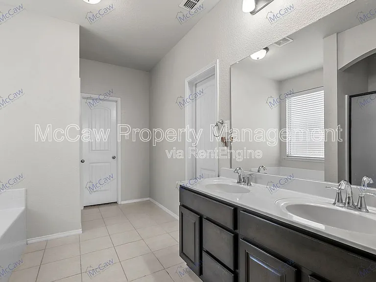 3741 Peach Blossom Rd — Photo 15