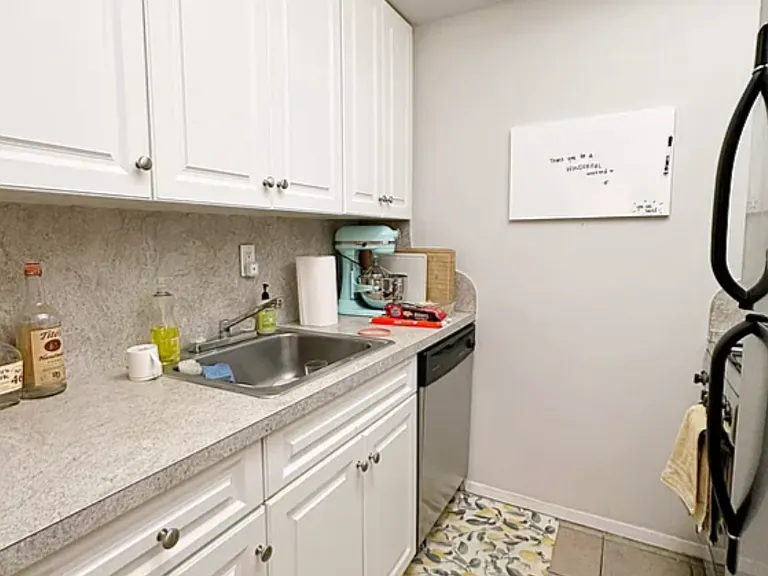 337 W 43rd St #6B — Photo 9