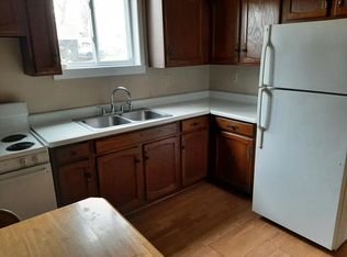 702 2nd St #2, Armstrong, IA 50514