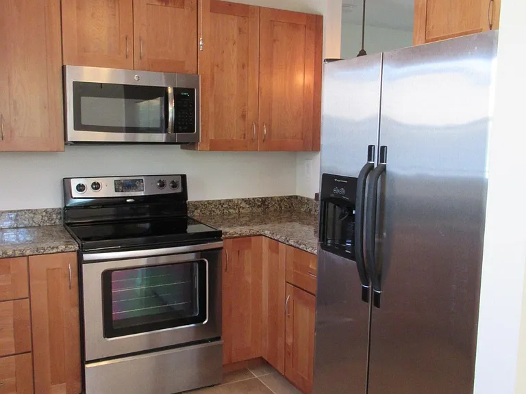 810 Park Pl #2E — Photo 8