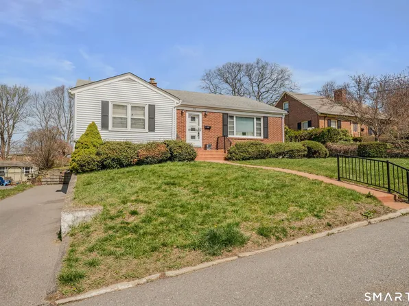 45 Mansfield Road, New London, CT 06320