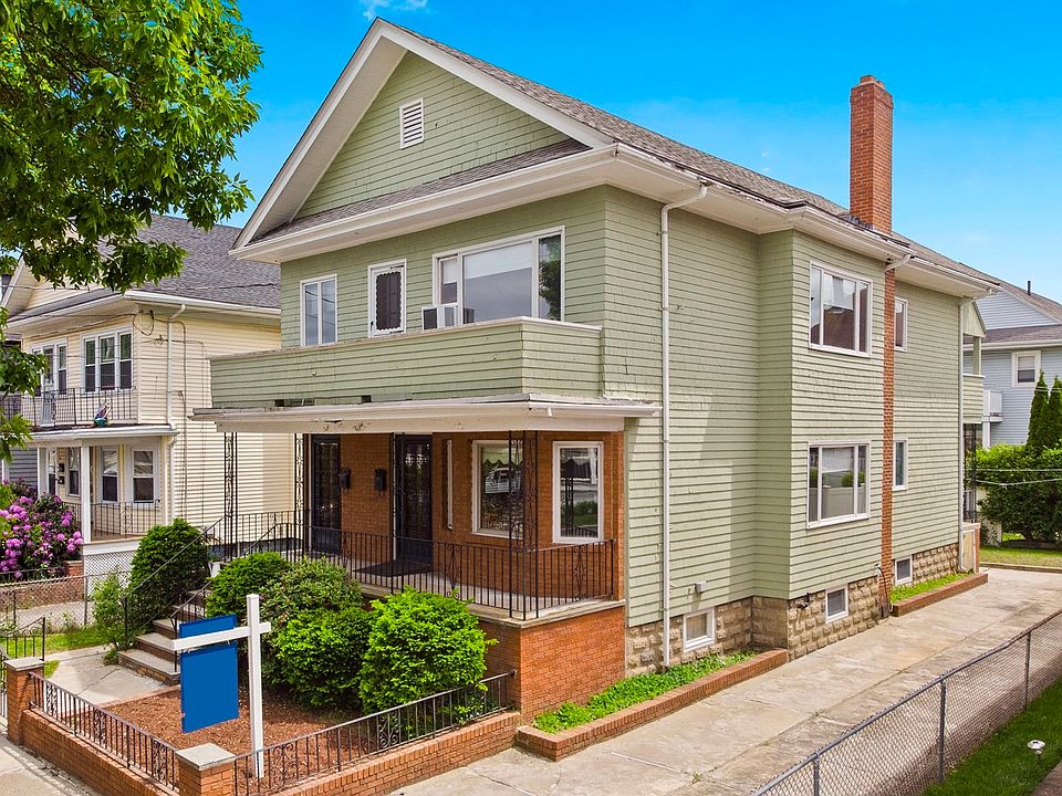 1st image of 35-37 Wright Ave #2