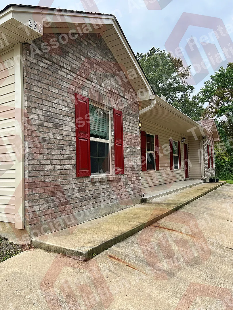 WM- 632 Old Darbonne Road - 1 — Photo 2