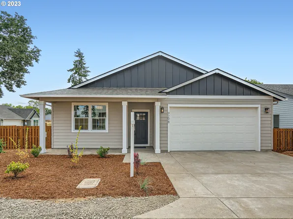 9298 Glory Ct, Salem, OR 97305