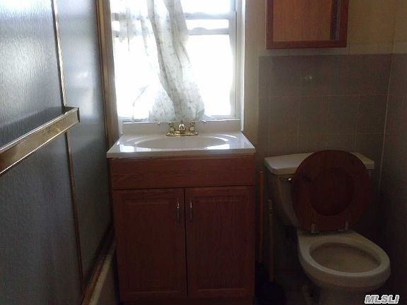 5th image of 11433 167th St