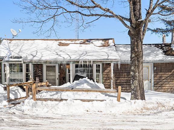 2nd image of 93 S Main Rd