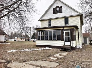 229 N Florence Ave, Colman, SD 57017