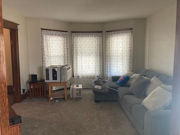 5th image of 163 Hughes Ave #U