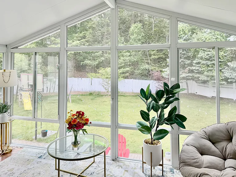 16 Westside Dr — Photo 12