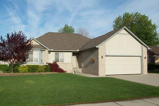 1st image of 48674 Wheatfield Dr