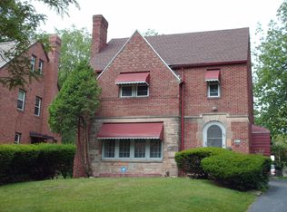 2208 Edgerton Rd, University Heights, OH 44118