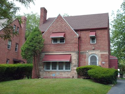 2208 Edgerton Rd, University Heights, OH, 44118