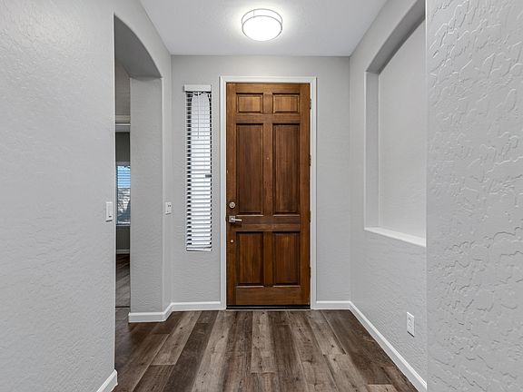 4th image of 440 S Val Vista Dr Unit 5