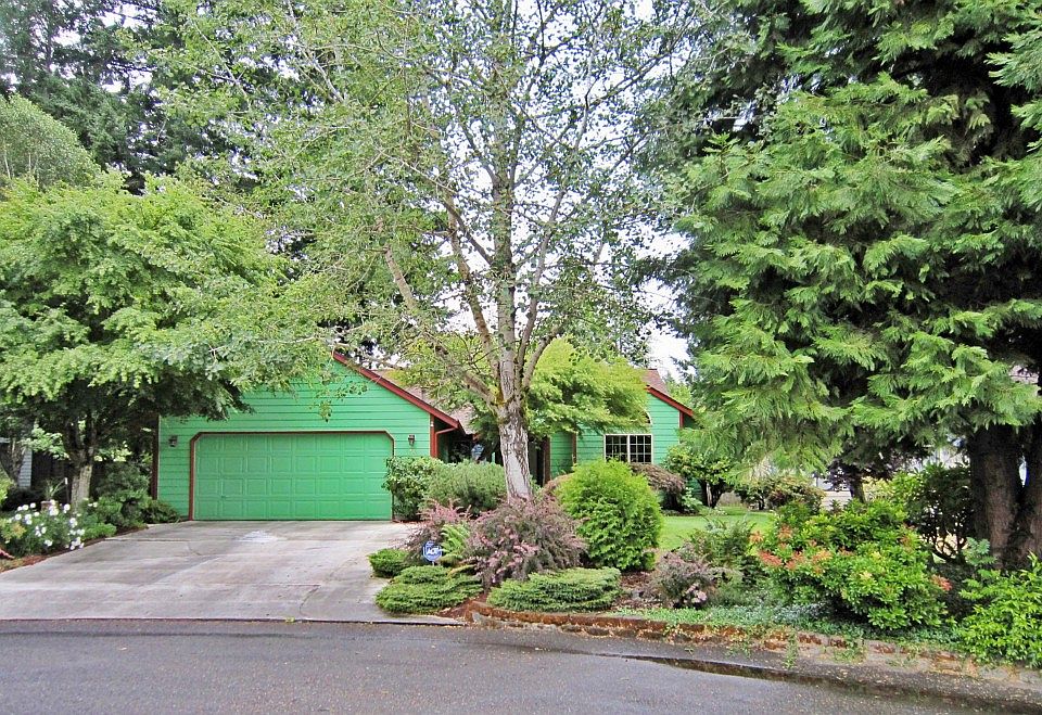 1st image of 1826 Diamond Ct SE