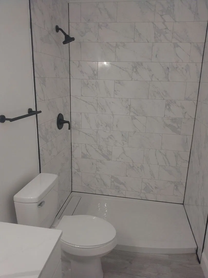 Sunquest Apartments — Photo 4