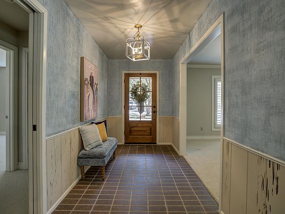 3rd image of 6604 Orlando Ave