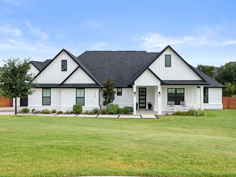 1st image of 105 Kaya Ct